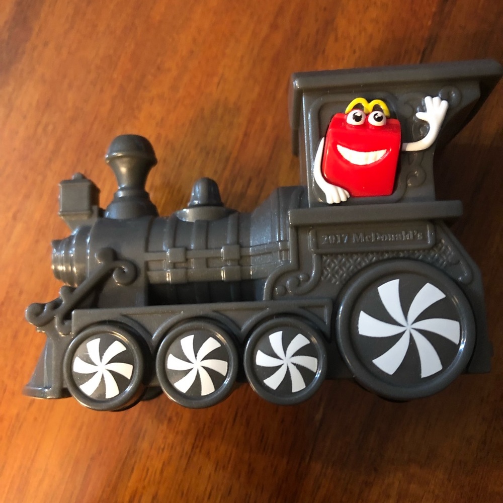 McDonald’s Christmas Happy Meal Toy 2017